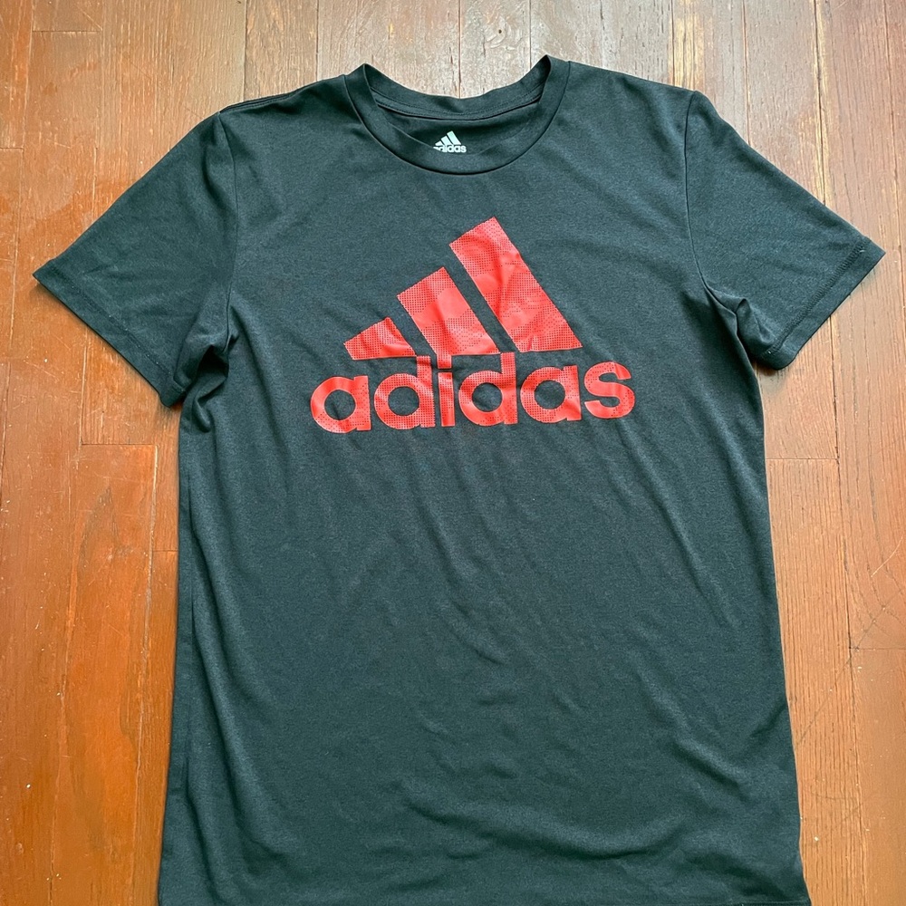 Adidas kid shirt